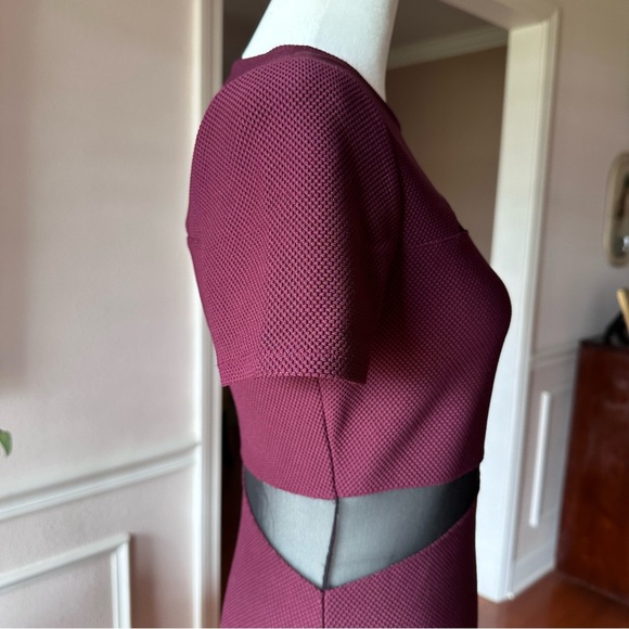 Express Mini Dress bandage size small/medium burgundy and black mesh cutouts - Picture 3 of 10